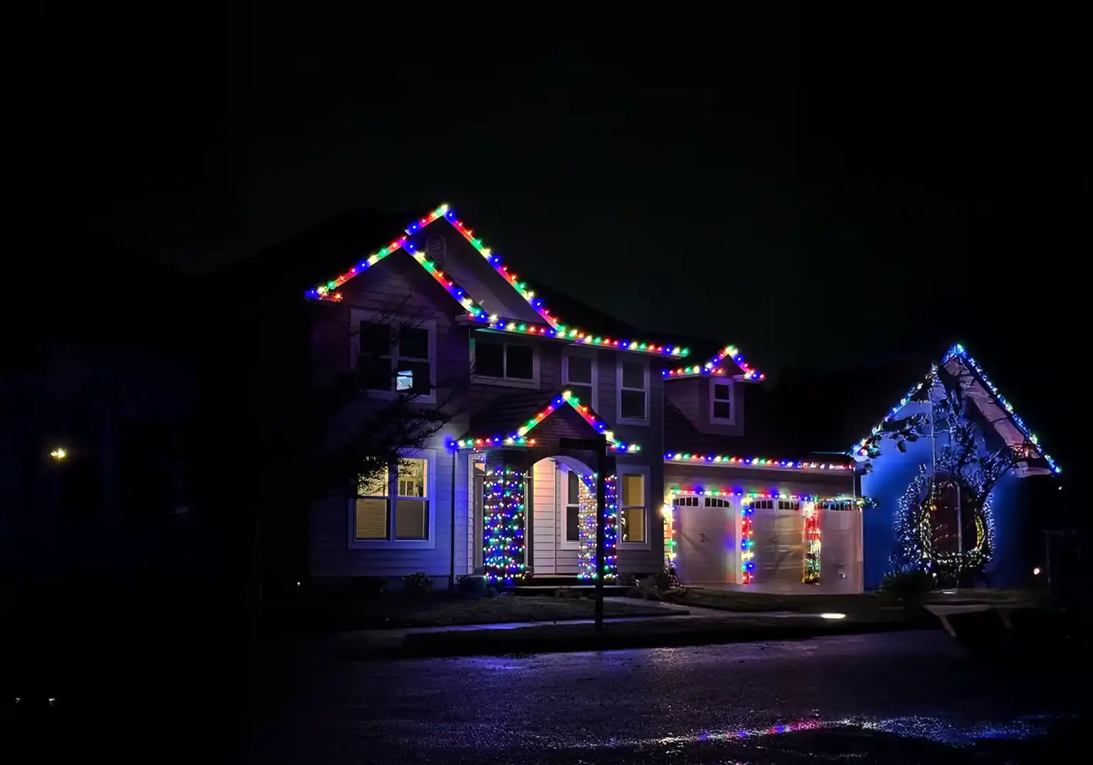 Christmas lights by a professional | Softwash Pros